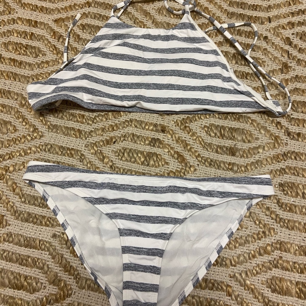 Striped bikini set!